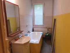 Drumul Taberei Tg Neamt parc, Vanzare garsoniera p/4-dec bl 78, libera